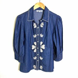 Heavily embroidered 100% cotton Solitaire Denim Shirt chambray blue Sz M top